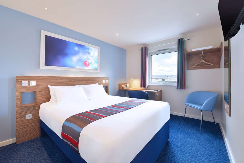 Travelodge Birmingham Sheldon Habitación foto